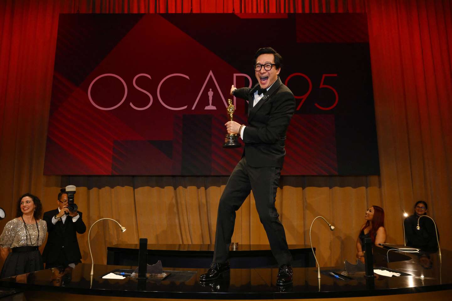 Oscars 2023: with “Everything Everywhere All at Once” the American film academy crowns an eccentric popular comedy